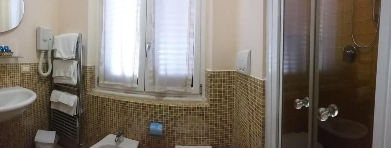 Villa Flora Argentario Porto Santo Stefano  Buitenkant foto