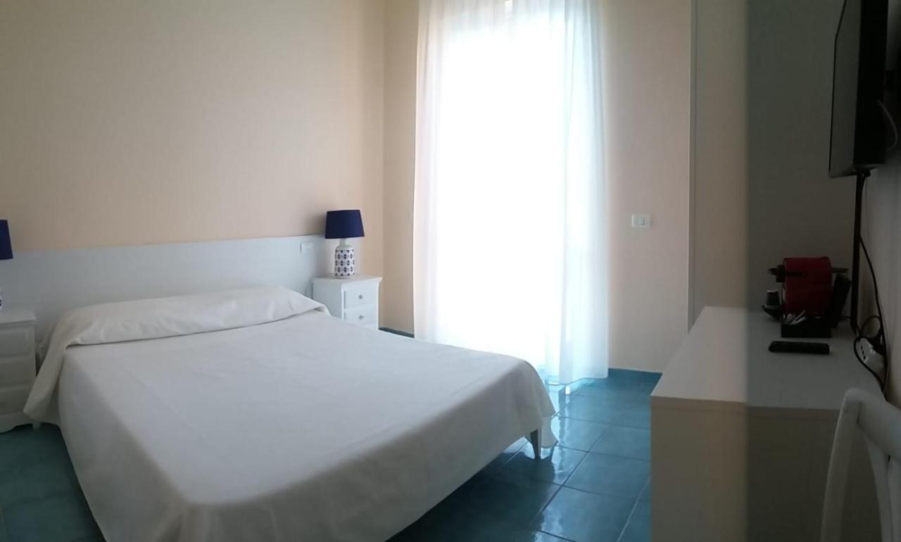 Villa Flora Argentario Porto Santo Stefano  Buitenkant foto