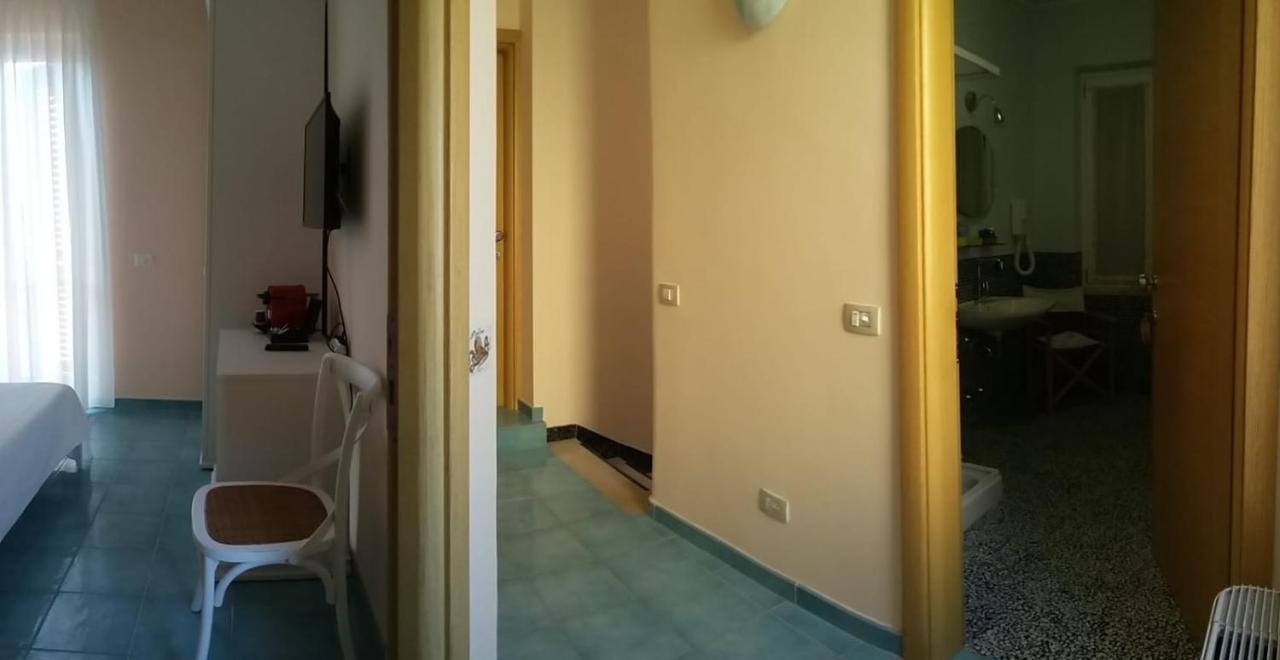 Villa Flora Argentario Porto Santo Stefano  Buitenkant foto
