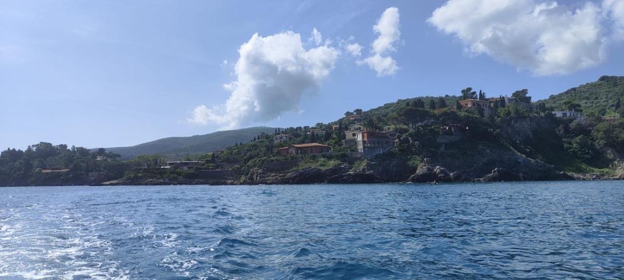 Villa Flora Argentario Porto Santo Stefano  Buitenkant foto