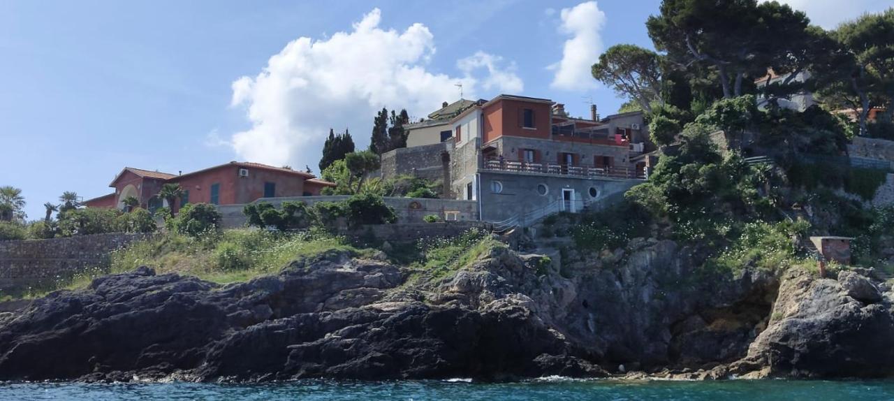 Villa Flora Argentario Porto Santo Stefano  Buitenkant foto
